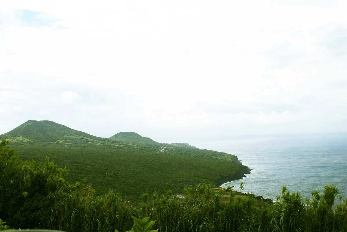 Plage de la Ribeira das Cabras, Horta, Azores, Portugal — 2