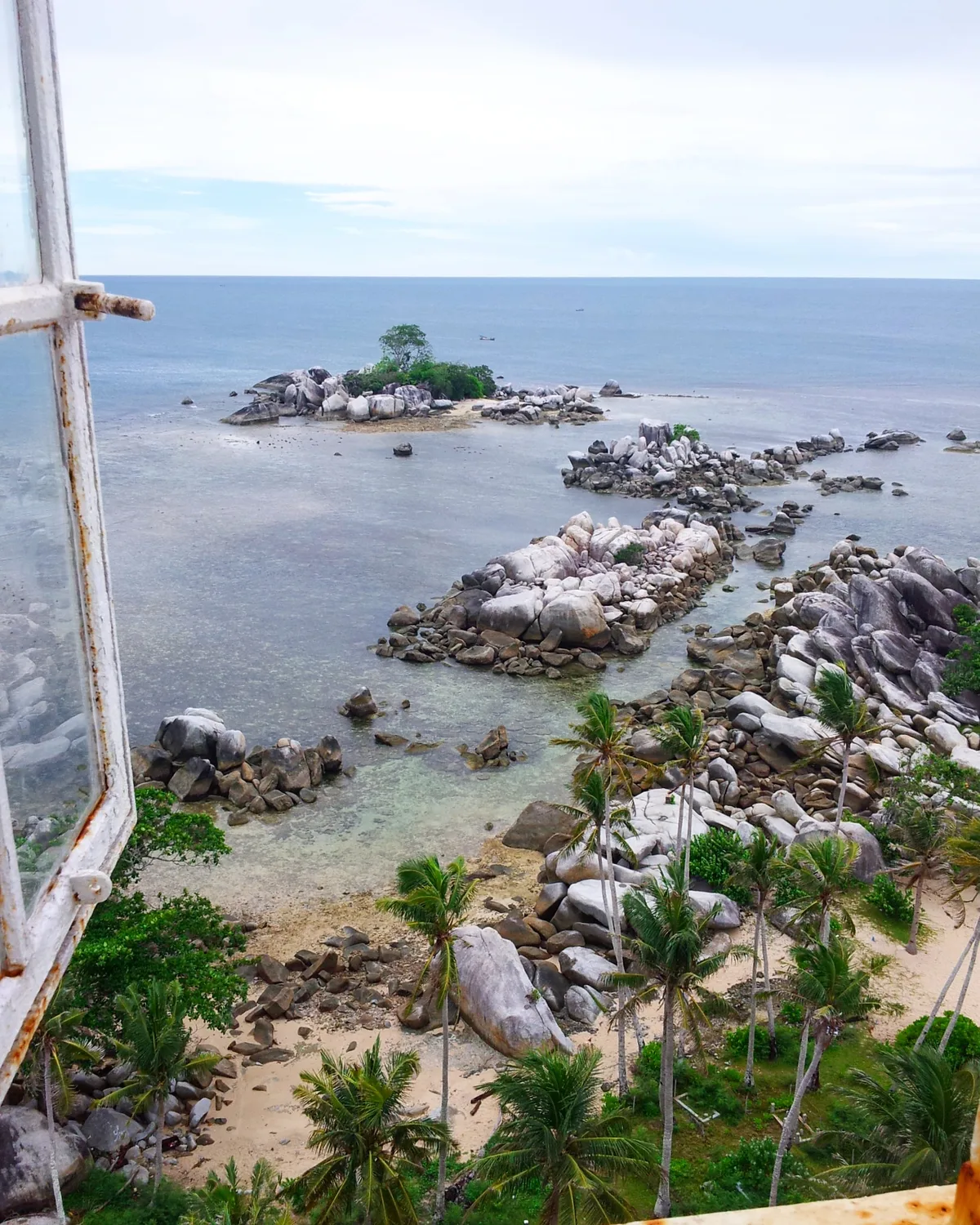 Lengkuas Island Beach, Sijuk, Bangka-Belitung Islands, Indonesia — 3