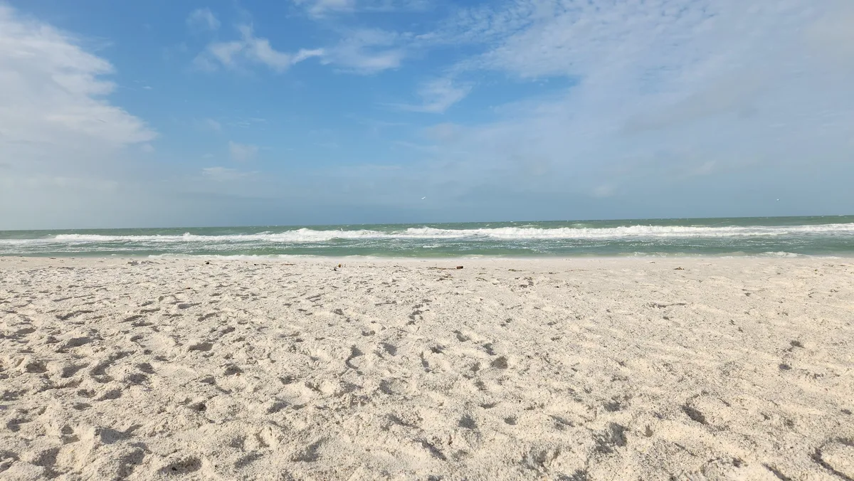 Holmes Beach (Manatee Public Beach), Holmes Beach, Florida Gulf, United States