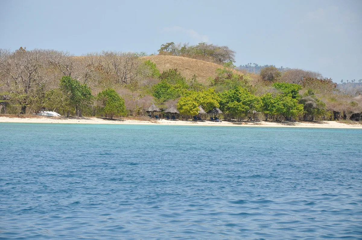 Plage de Bidadari, Labuan Bajo, Lesser Sunda Islands, Indonésie — 4