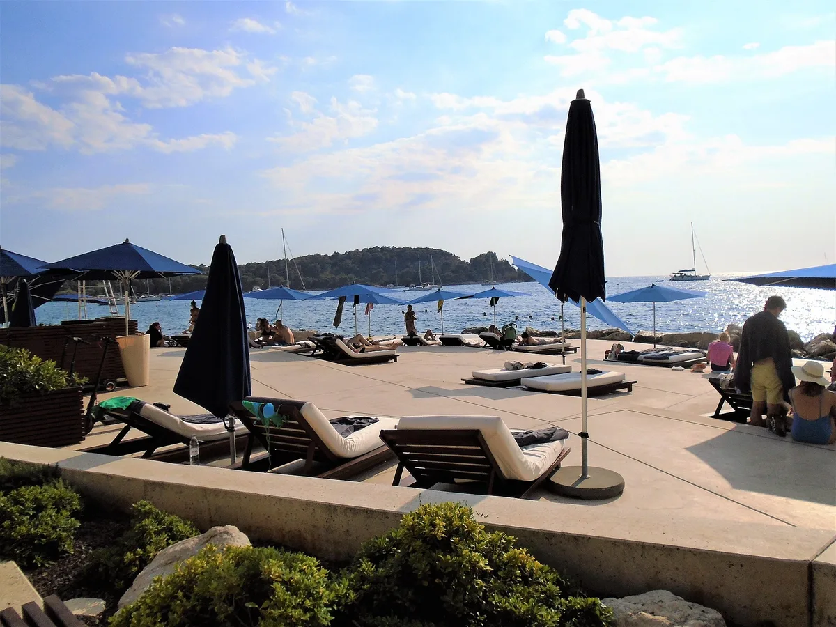 Plage de Rovinj, Rovinj-Rovigno, Istria, Croatie — 4