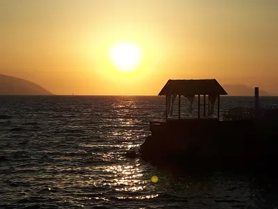 Sazan Beach