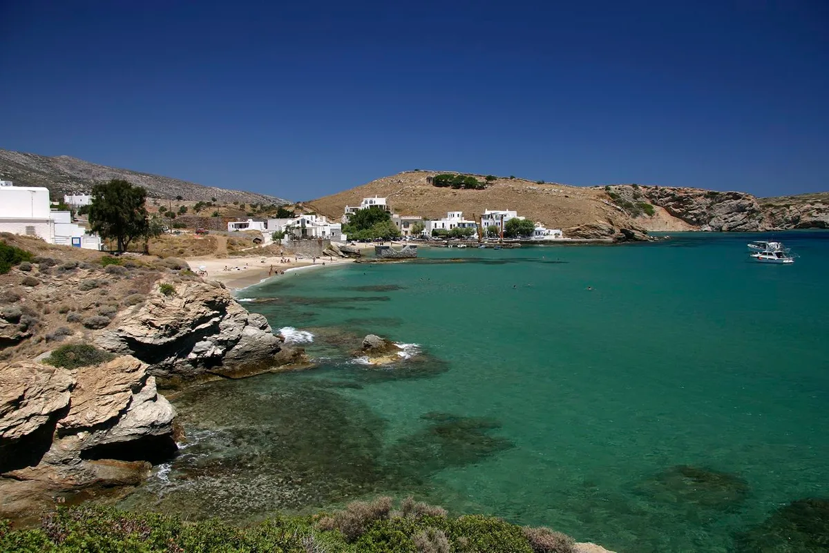 Plage de Moutsouna, Cyclades, Grèce — 3