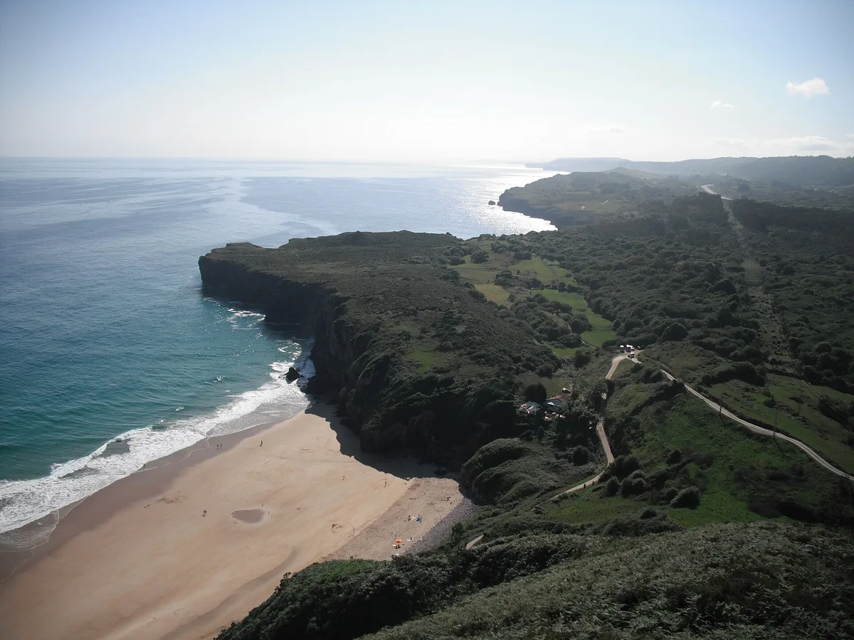 Andrín-Strand, Llanes, Asturias, Spanien — 2