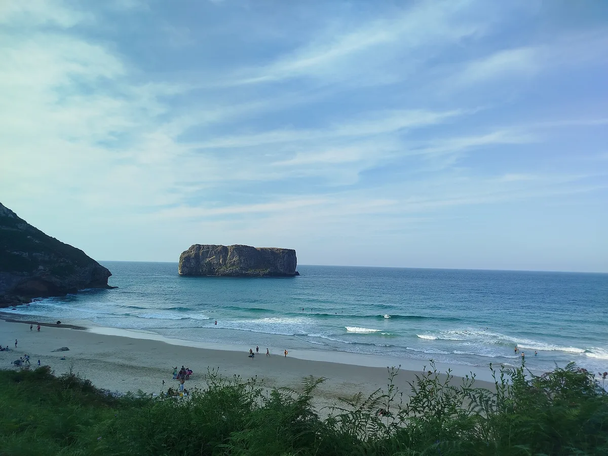 Andrín-Strand, Llanes, Asturias, Spanien — 5