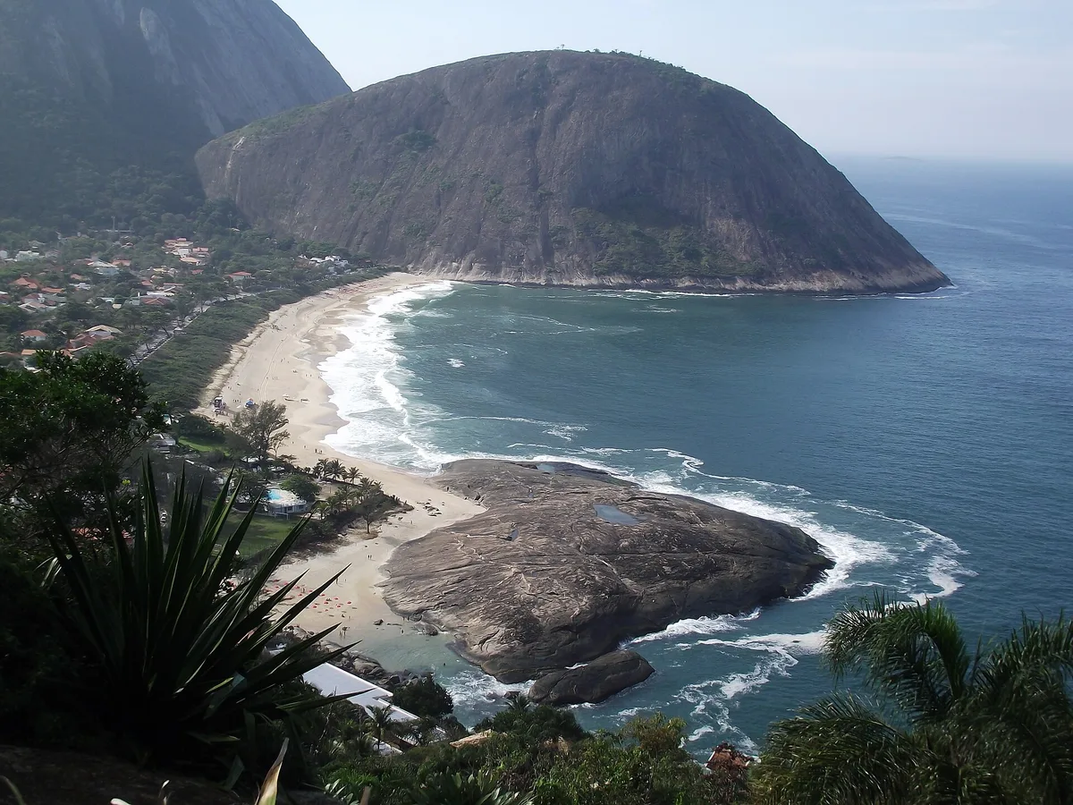 Plage de Itaipu, Niterói, Brazilian Atlantic, Brésil — 4
