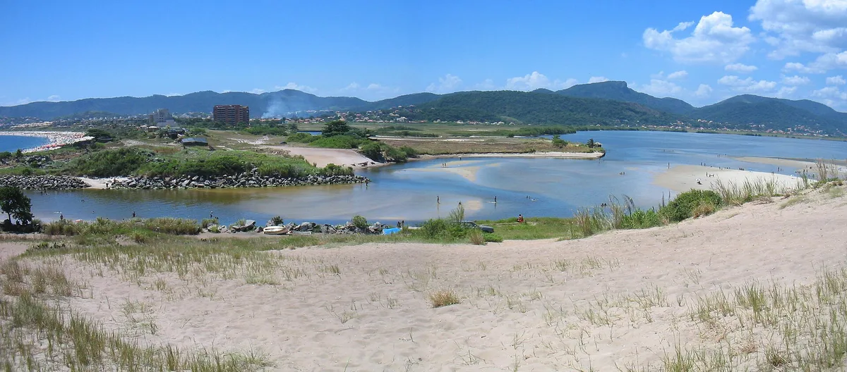 Plage de Itaipu, Niterói, Brazilian Atlantic, Brésil