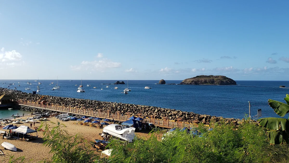 Plage de Porto, Fernando de Noronha, Brazilian Islands, Brésil — 6