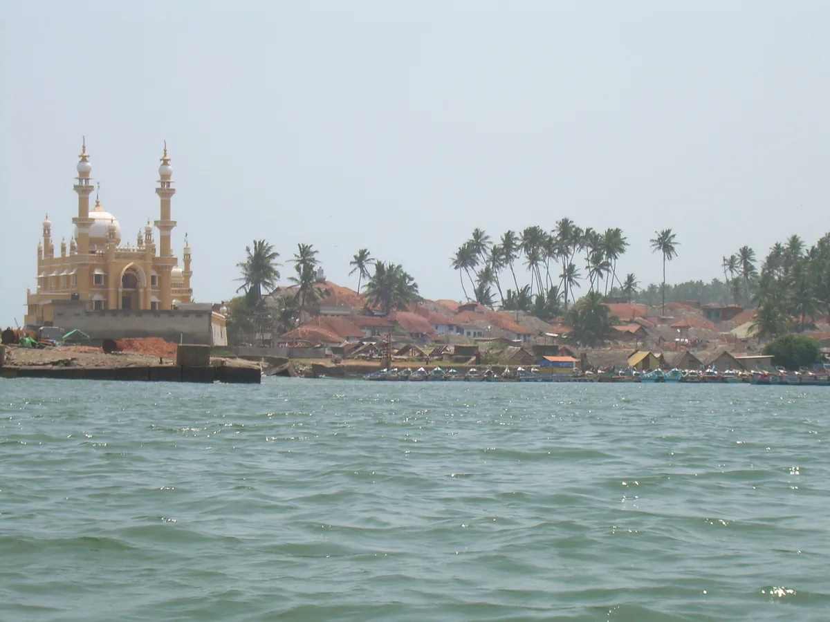 Kovalam Beach, Thiruvananthapuram, Indian South Coast, India — 4