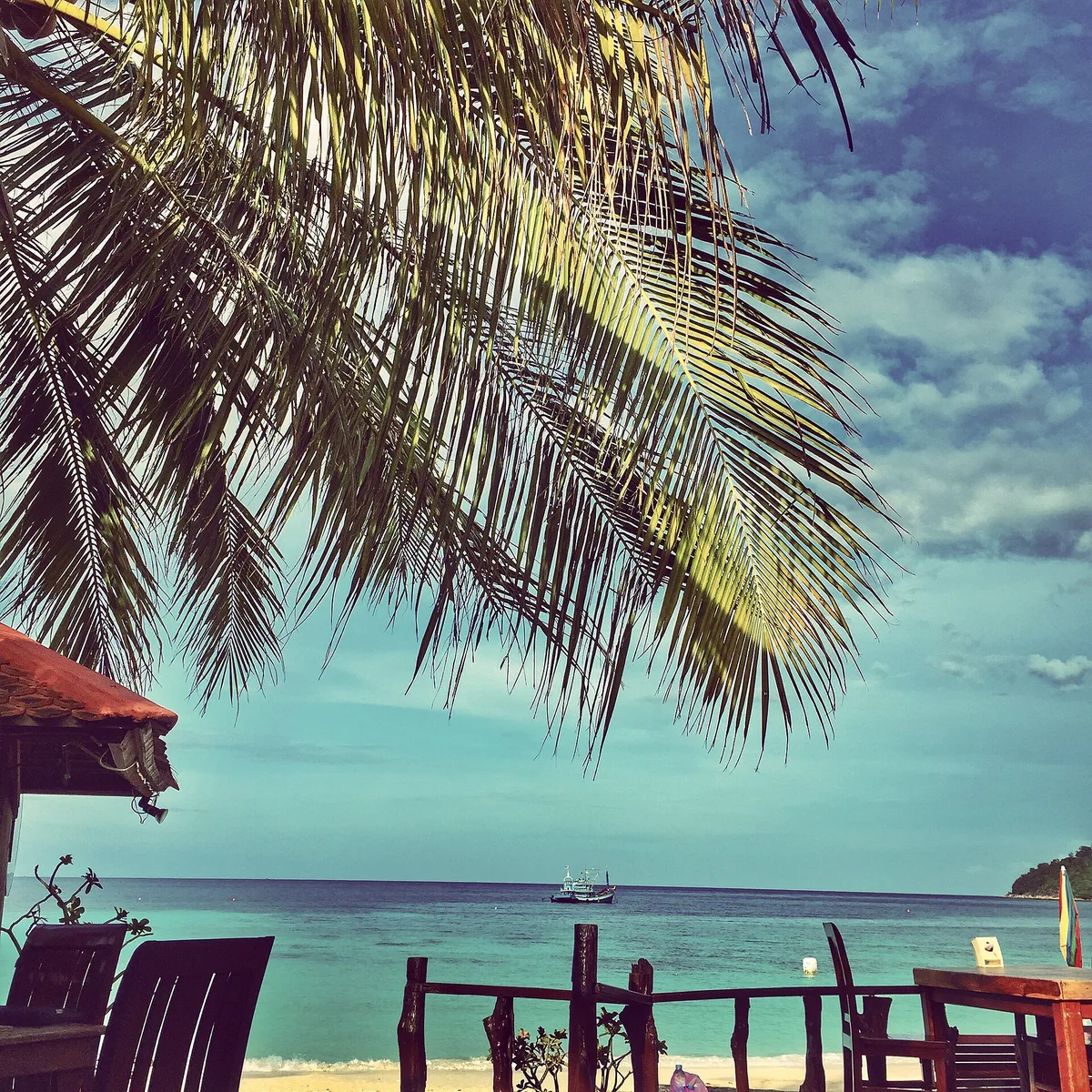 Playa de Pattaya Este, Ko Sarai, Andaman Sea, Tailandia — 2