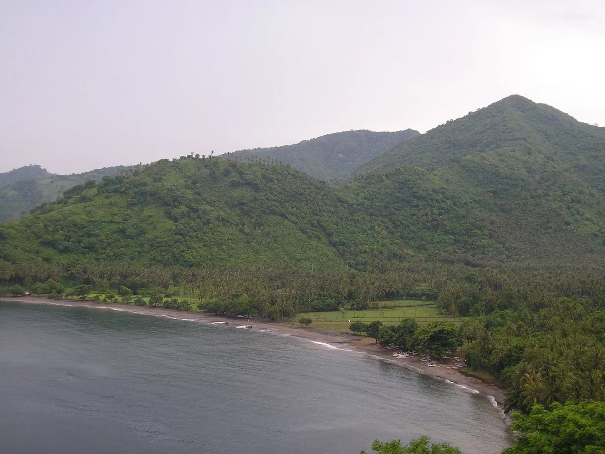 Plage de Senggigi, Batu Layar, Lesser Sunda Islands, Indonésie — 6