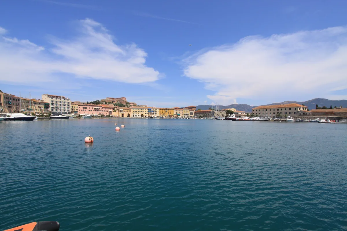Ghiaie Beach, Portoferraio, Tuscan Archipelago, Italy — 5
