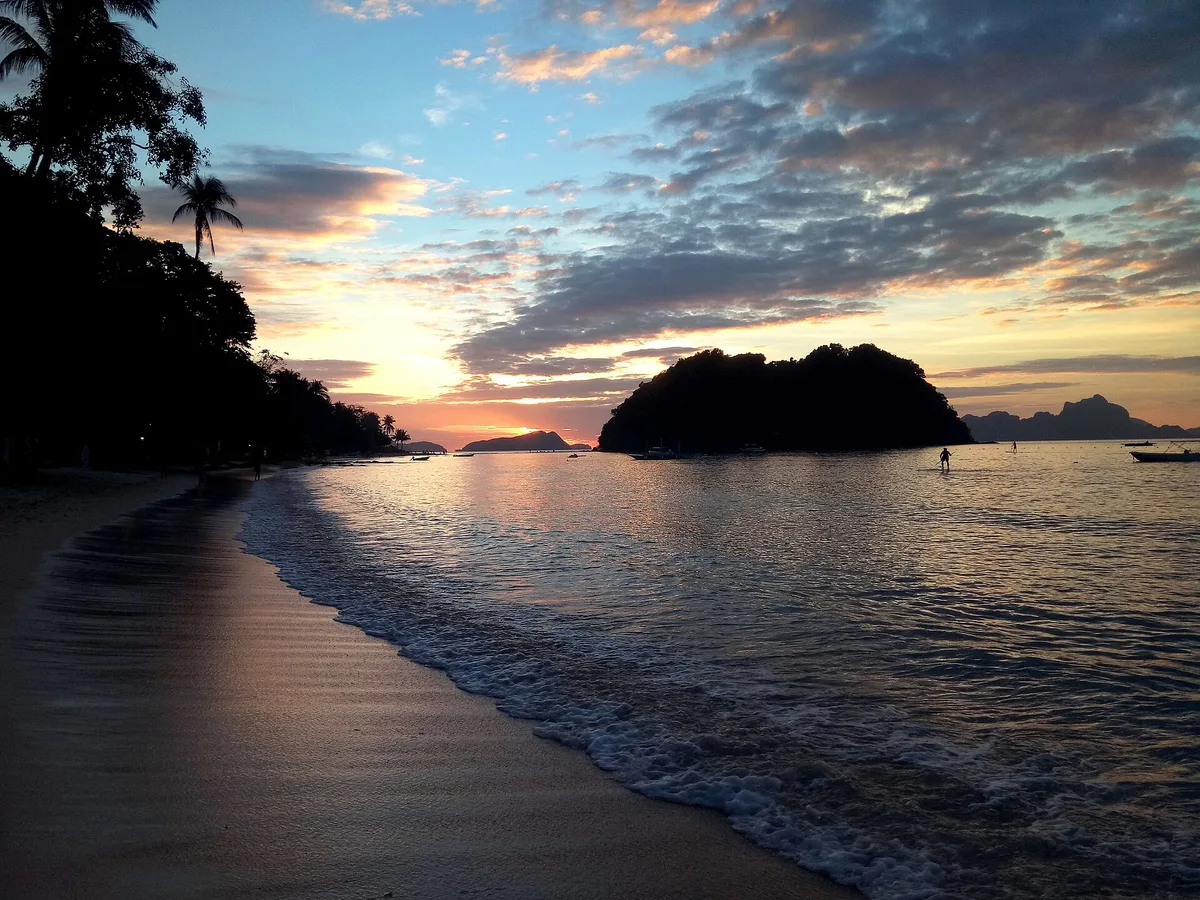 Spiaggia di El Nido, El Nido, MIMAROPA, Filippine — 3