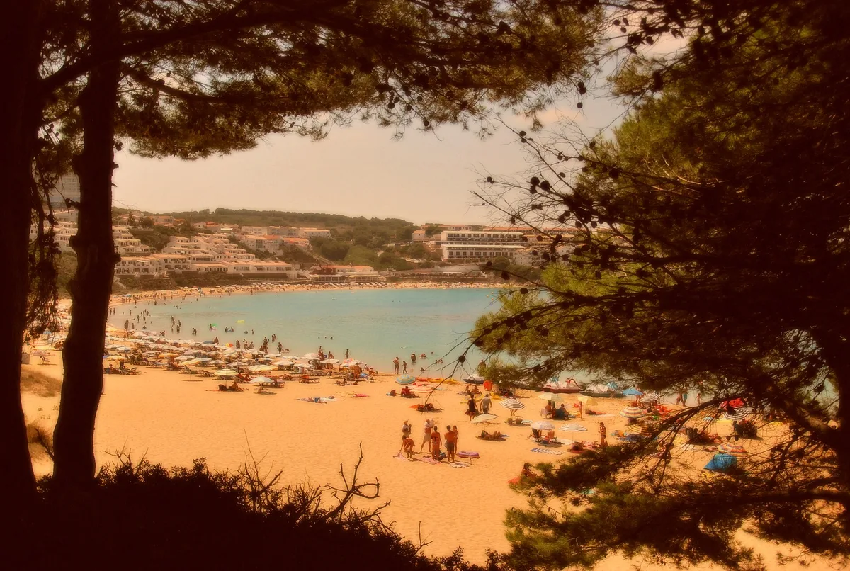 Plage d'Arenal d'en Castell, Es Mercadal, Balearic Islands, Espagne — 4