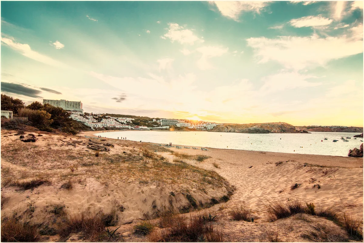 Plage d'Arenal d'en Castell, Es Mercadal, Balearic Islands, Espagne — 3