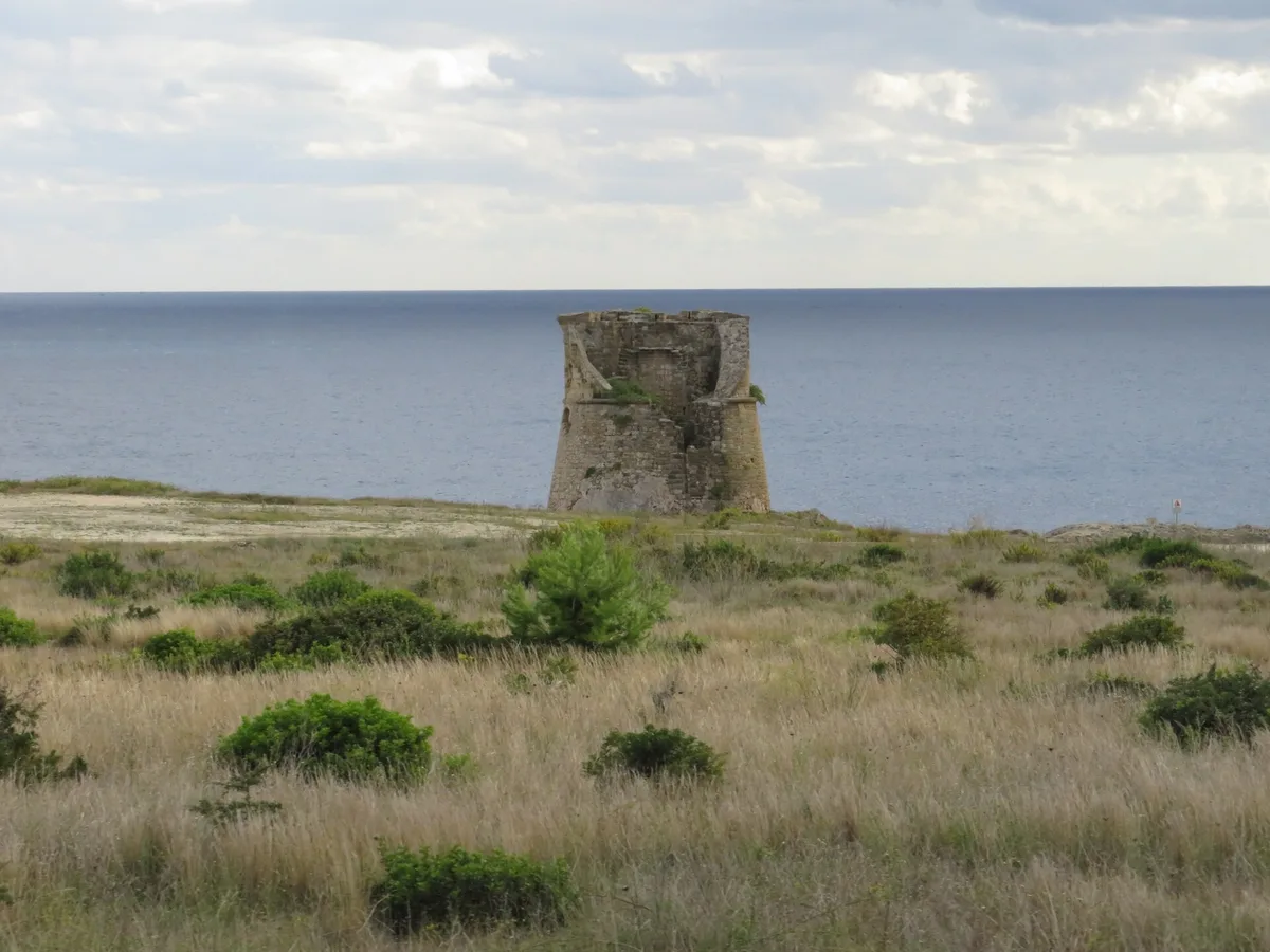 Plage de Porto Miggiano, Santa Cesarea Terme, Puglia, Italie — 3