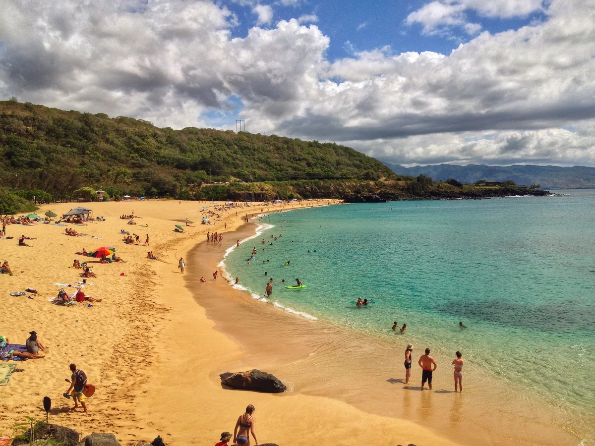 Waimea Bay Beach Park, Haleiwa, Hawaii, Estados Unidos — 2