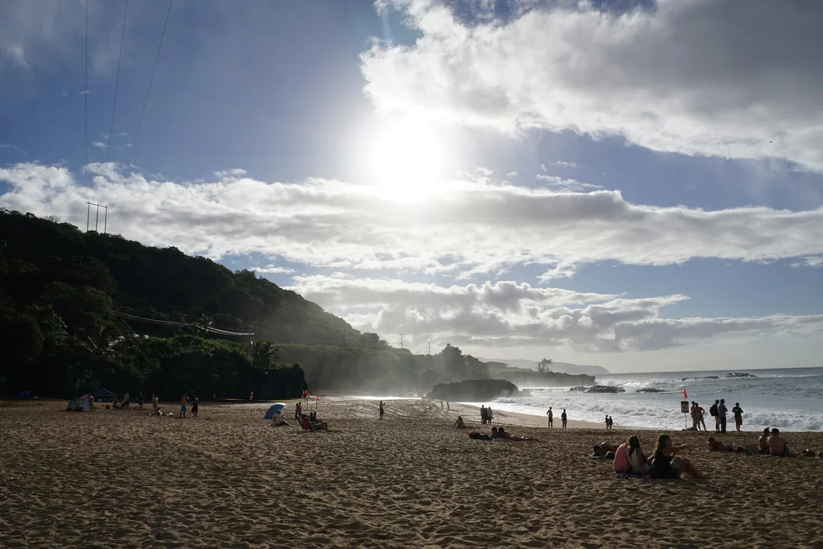 Waimea Bay Beach Park, Haleiwa, Hawaii, Estados Unidos — 5
