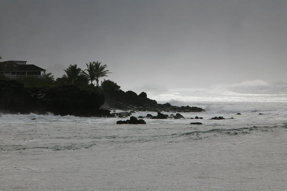 Waimea Bay Beach Park, Haleiwa, Hawaii, Estados Unidos — 4
