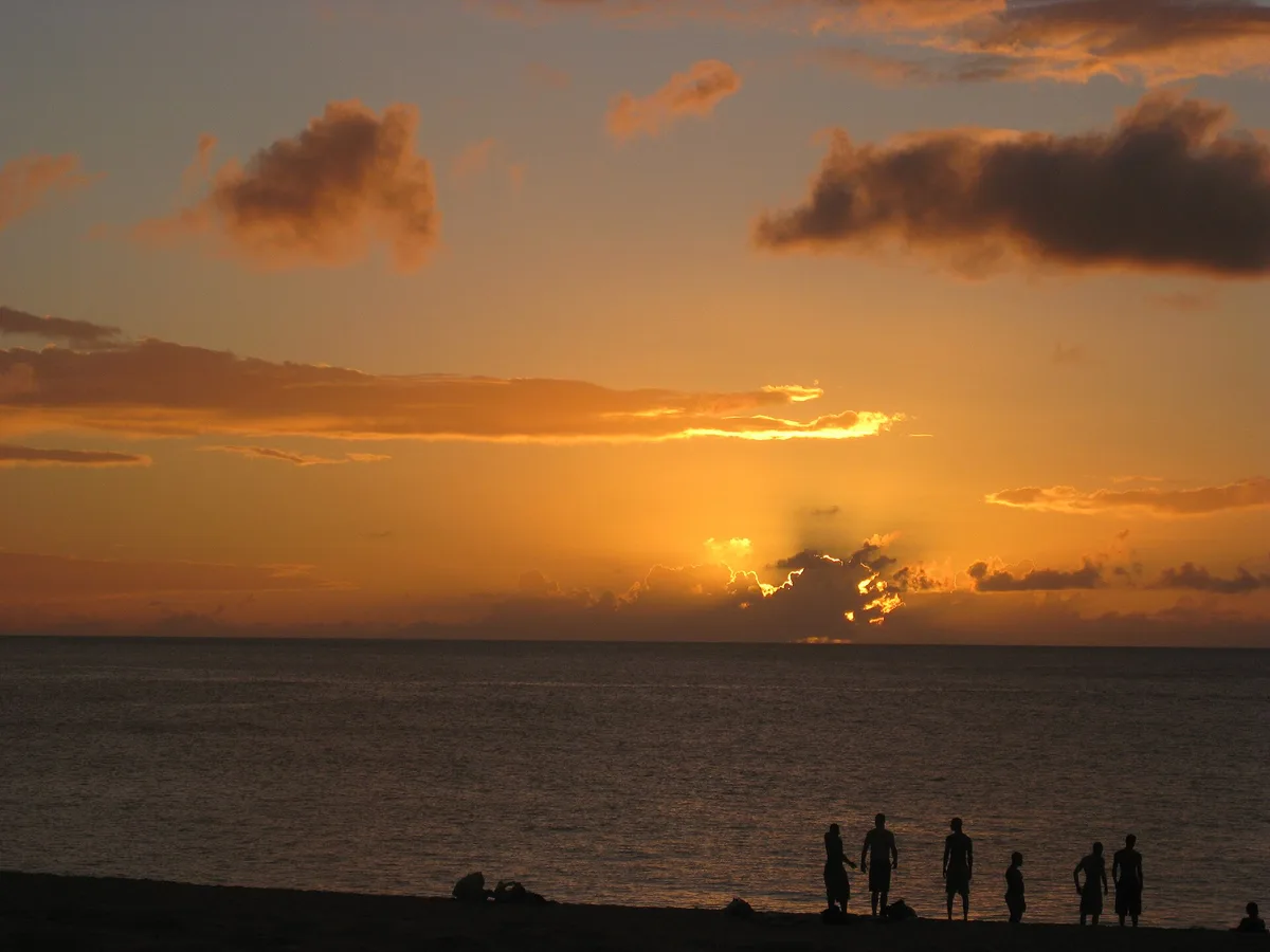 Waimea Bay Beach Park, Haleiwa, Hawaii, Estados Unidos — 3