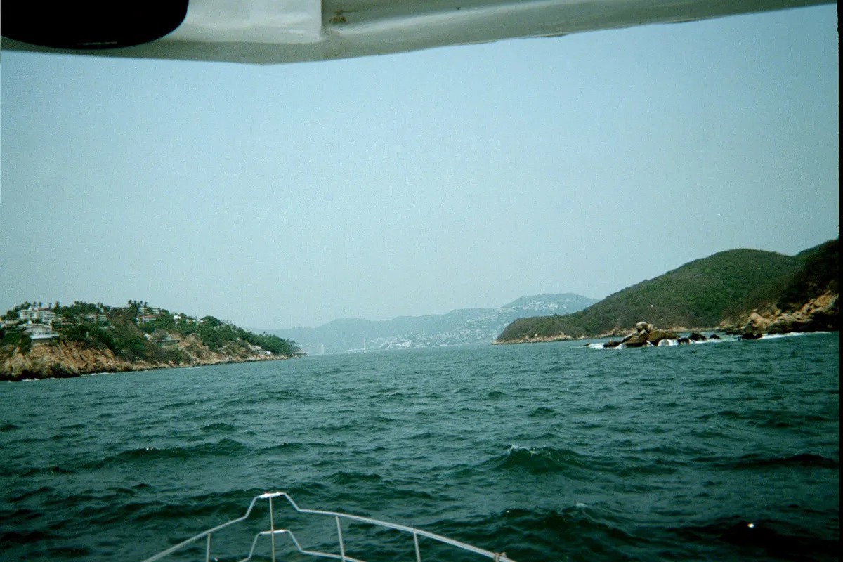 Caletilla Beach, Acapulco de Juárez, Mexican Pacific, Mexico — 4