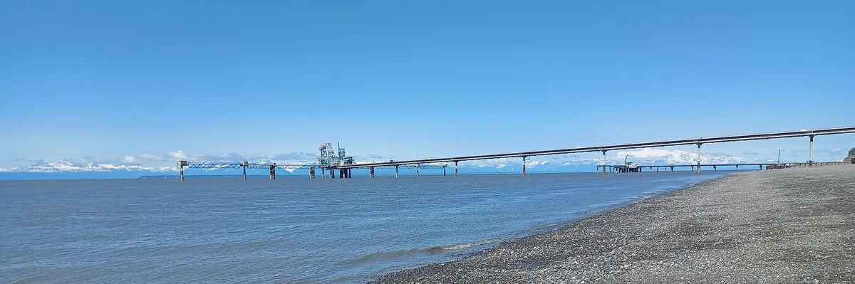 Praia de Nikiski, Nikiski, Alaska, Estados Unidos — 6