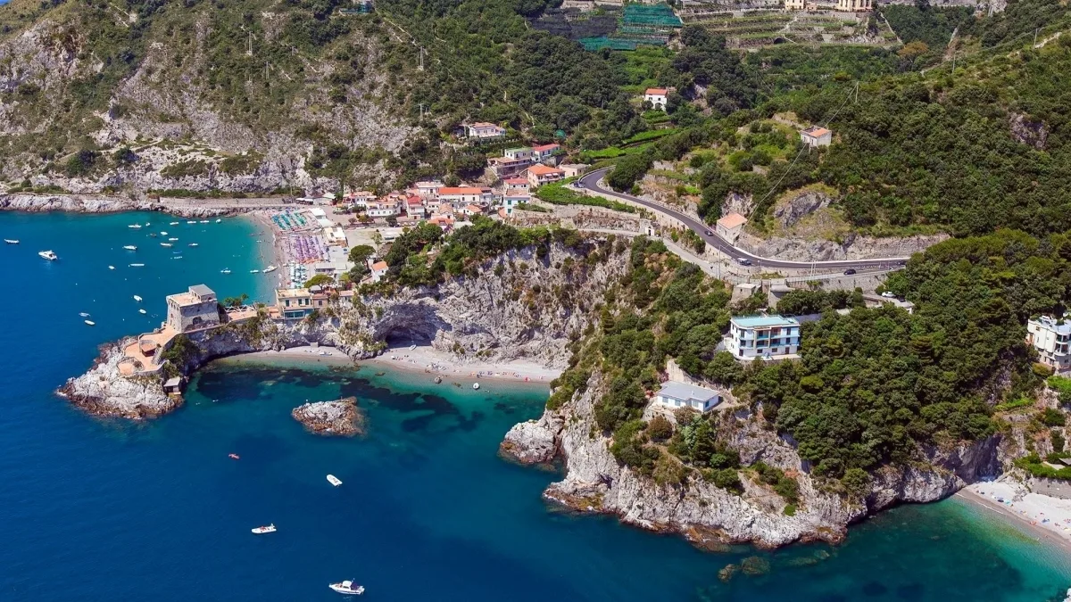 Spiaggia di Erchie, Maiori, Campania, Italia — 2