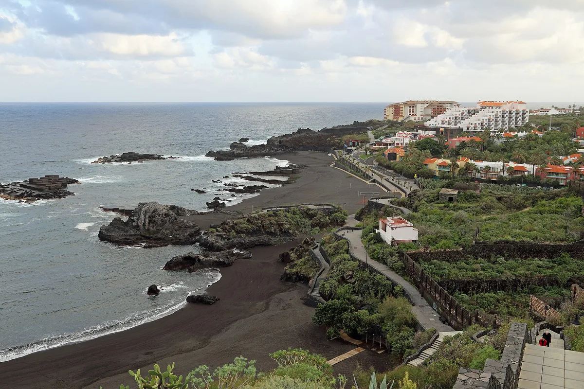Plage de Las Arenas, Candelaria, Canary Islands, Espagne — 5