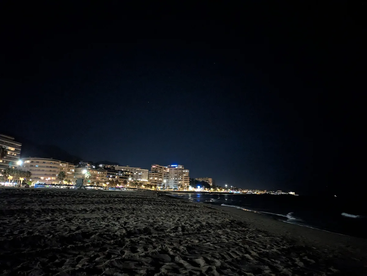 Playa de Torreblanca, Fuengirola, Andalusia, España — 4