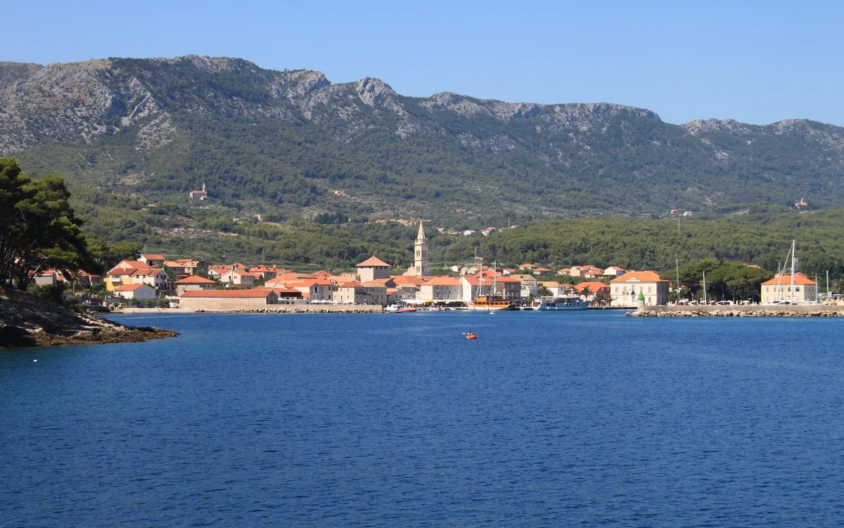 Plage de Mina, Jelsa, Adriatic Islands, Croatie