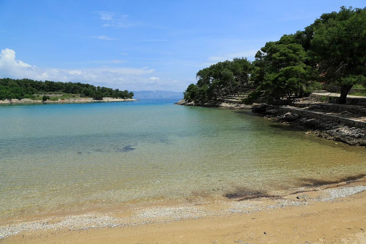 Plage de Mina, Jelsa, Adriatic Islands, Croatie — 4