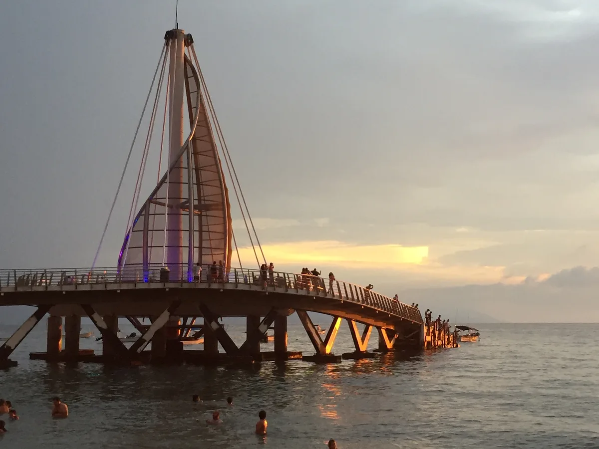 Playa Los Muertos, Puerto Vallarta, Mexican Pacific, México — 6