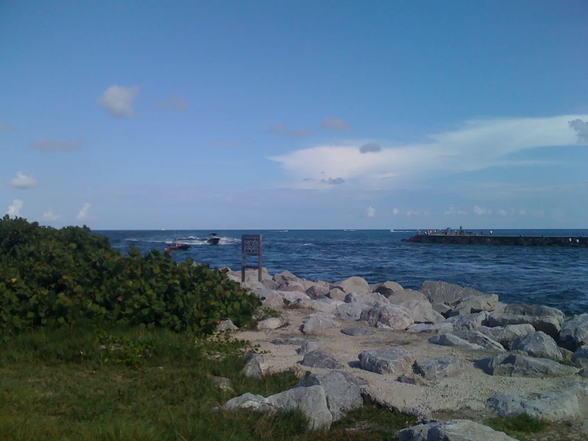 Spiaggia di Bal Harbour, Bal Harbour, Florida, Stati Uniti — 6