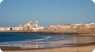 Playa Santa María del Mar, Cádiz, Andalusia, España — 5