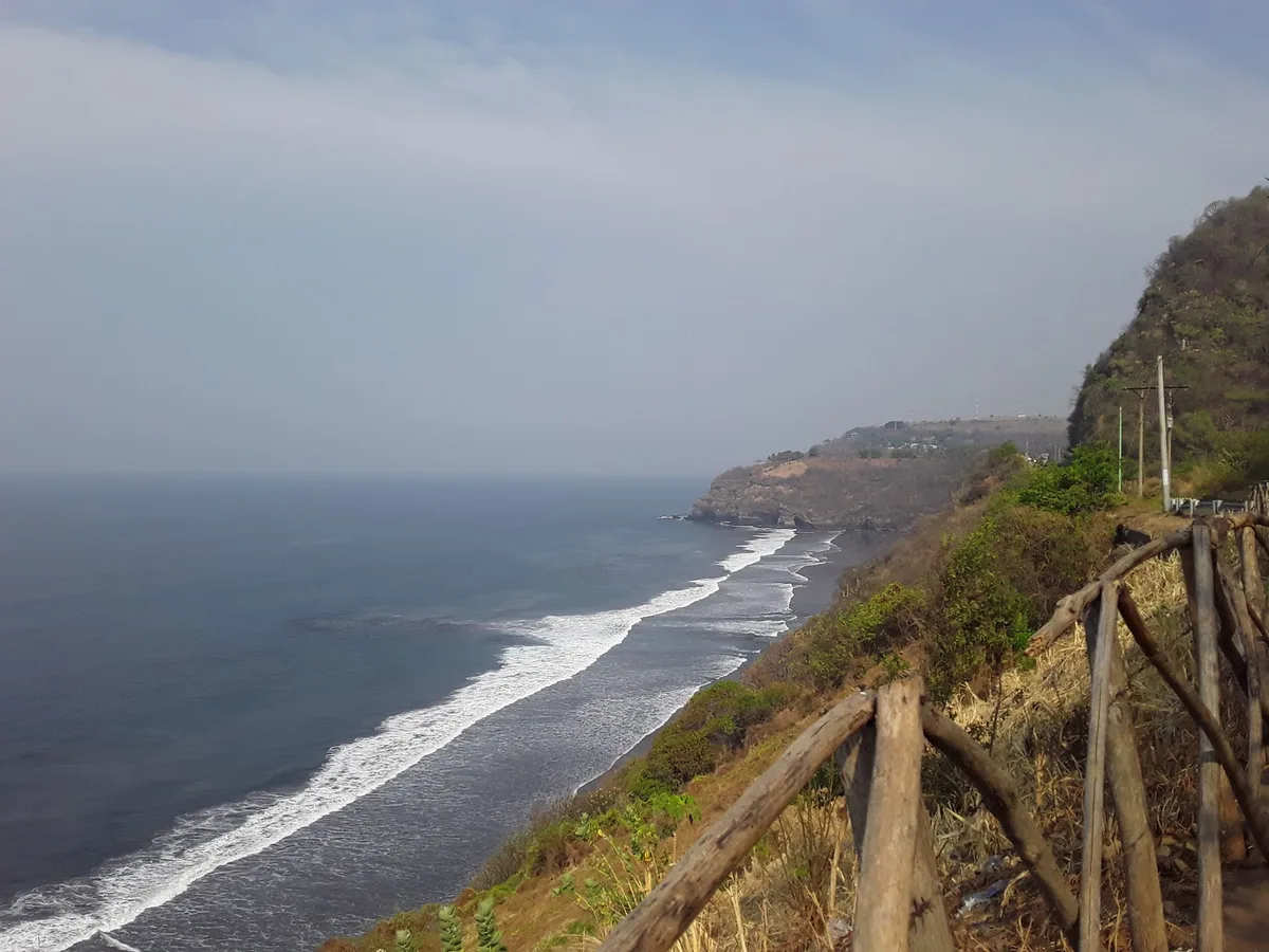 El Tunco Beach, Tamanique, Central American Pacific, El Salvador — 6