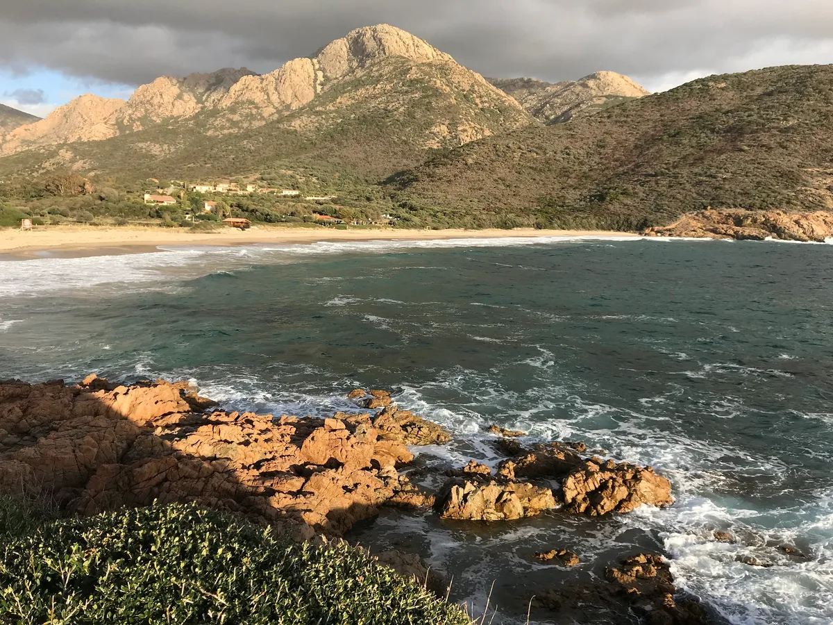 Playa de Arone, Piana, Corsica, Francia