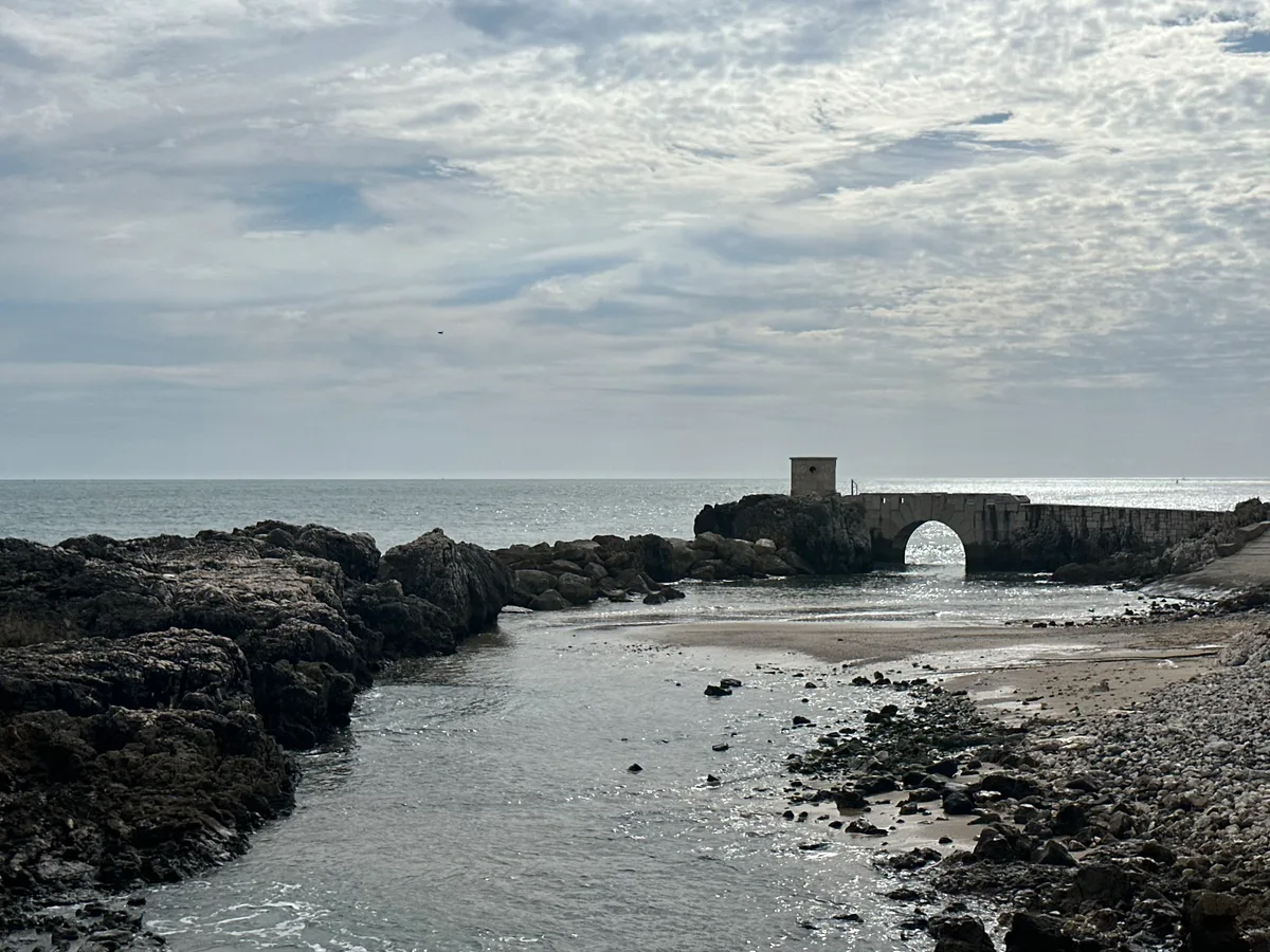 Plage de Santo Amaro de Oeiras, Oeiras, Portuguese Atlantic, Portugal — 6