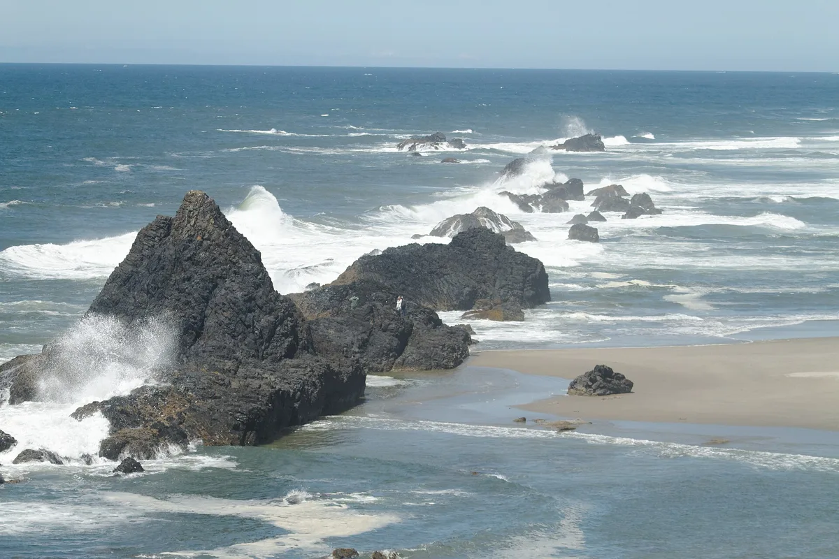 Seal Rock Beach, Seal Rock, Pacific Northwest, United States — 3