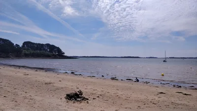 Beach BROUHEL