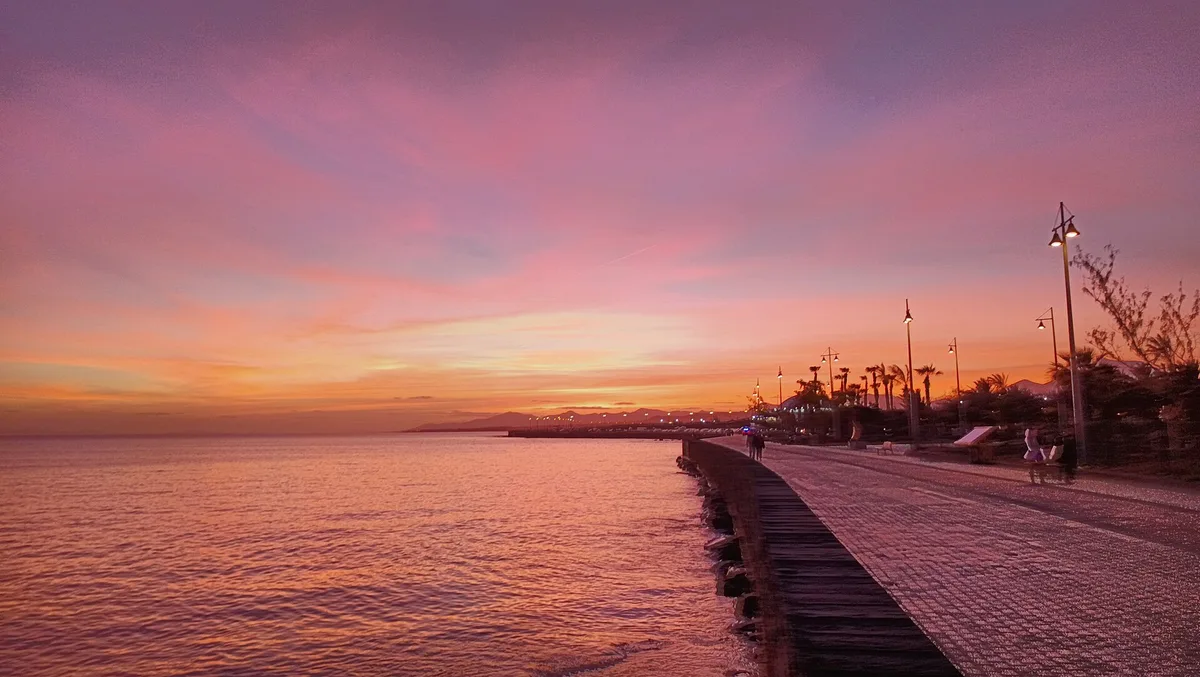 Playa del Reducto, Arrecife, Canary Islands, España — 2