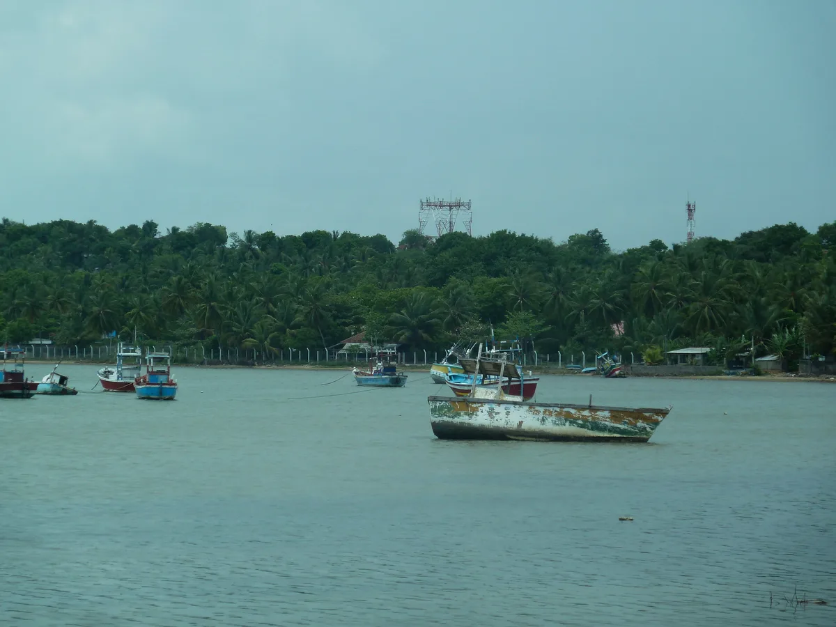 Plage d'Irrakkandy, Nilaveli, Eastern Province, Sri Lanka — 3