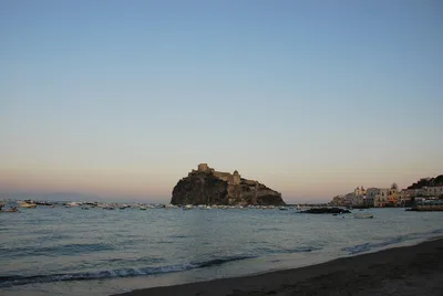 Plage des Pescatori, Ischia, Campania, Italie — 4