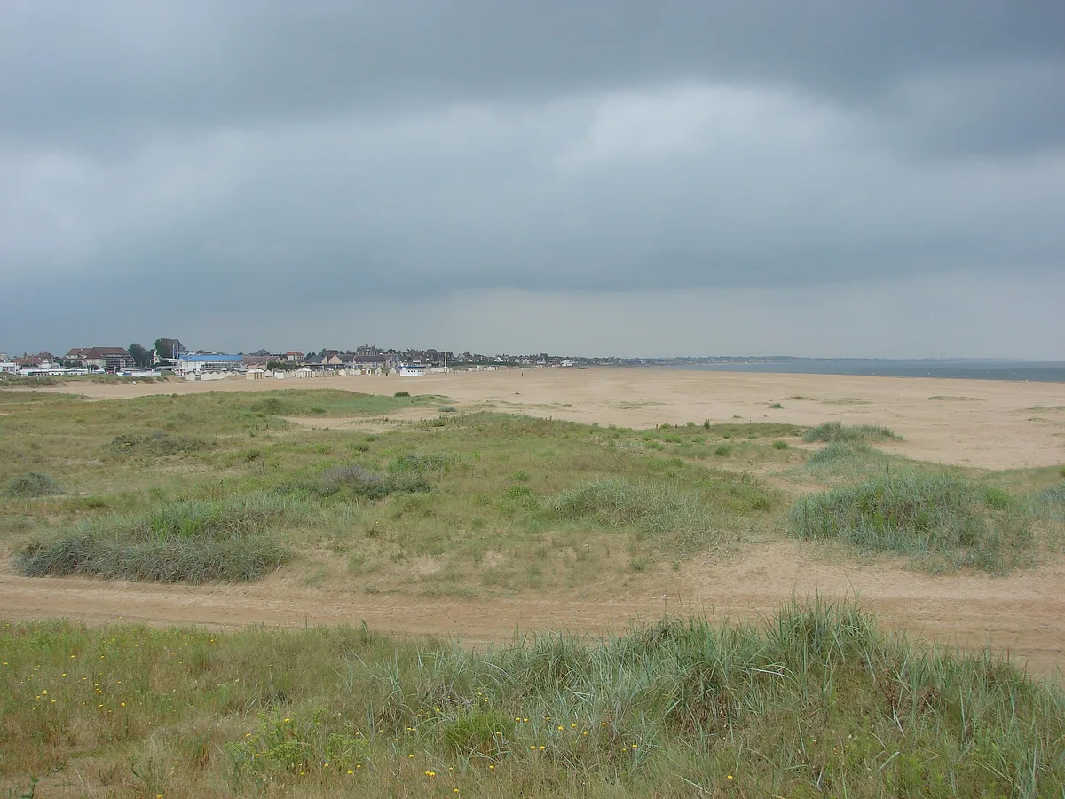 Playa de Riva Bella, Ouistreham, Normandy, Francia — 2