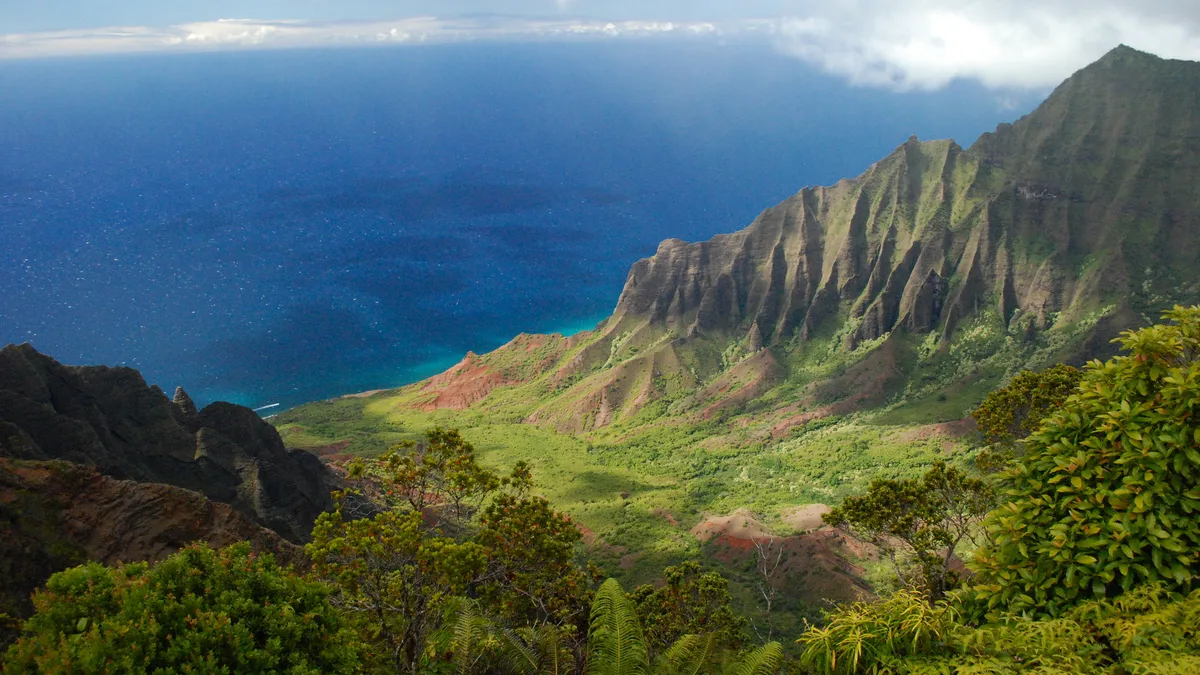Kalalau-Strand, Na Pali Coast State Wilderness Park, Hawaii, Vereinigte Staaten — 6