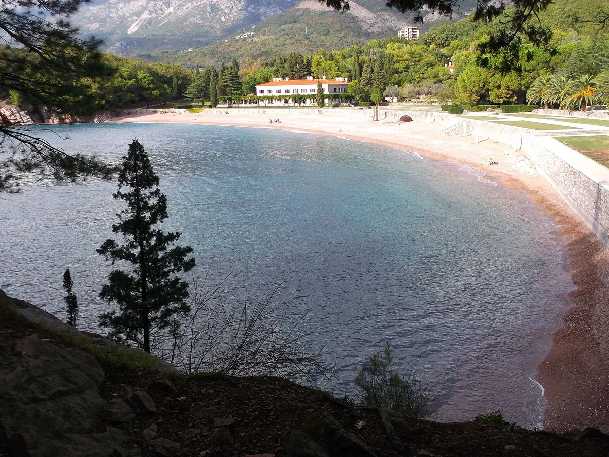 Plage de Miločer, Budva, Adriatic Coast, Montenegro — 2
