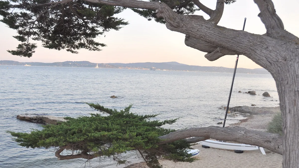 Plage de la Madrague, Sainte-Maxime, Provence-Alpes-Côte d'Azur, France — 6