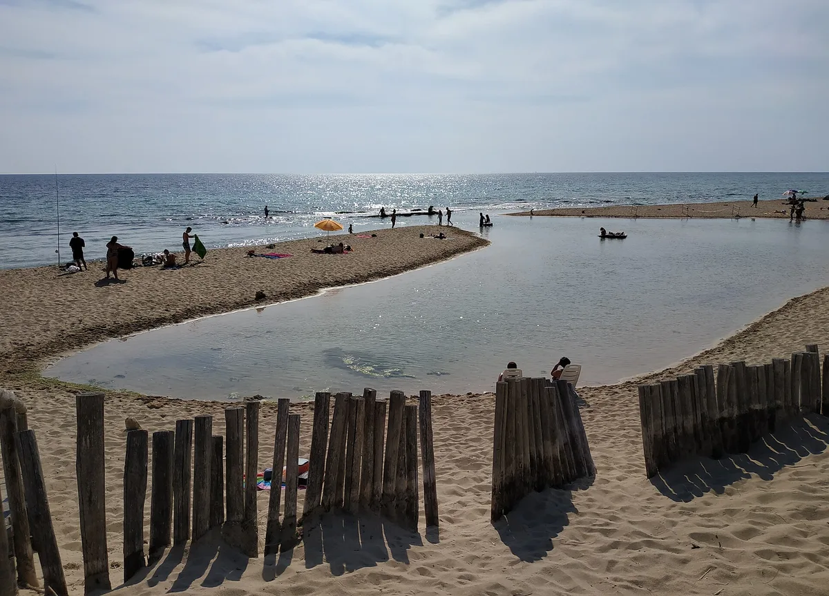 Plage de San Pietro in Bevagna, Manduria, Puglia, Italie — 4