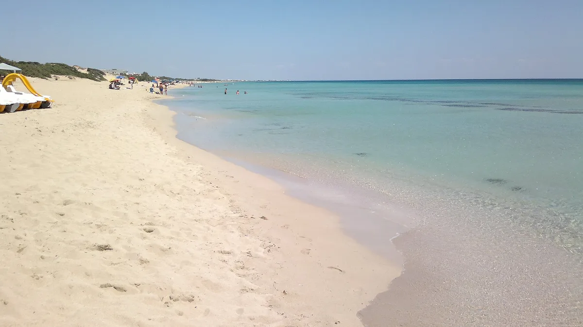 Plage de San Pietro in Bevagna, Manduria, Puglia, Italie — 2