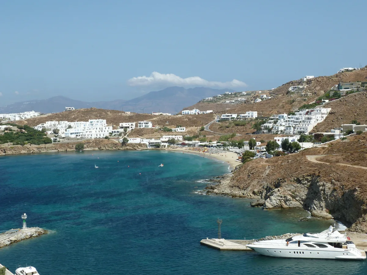 Plage d'Agios Stefanos, Cyclades, Grèce — 3