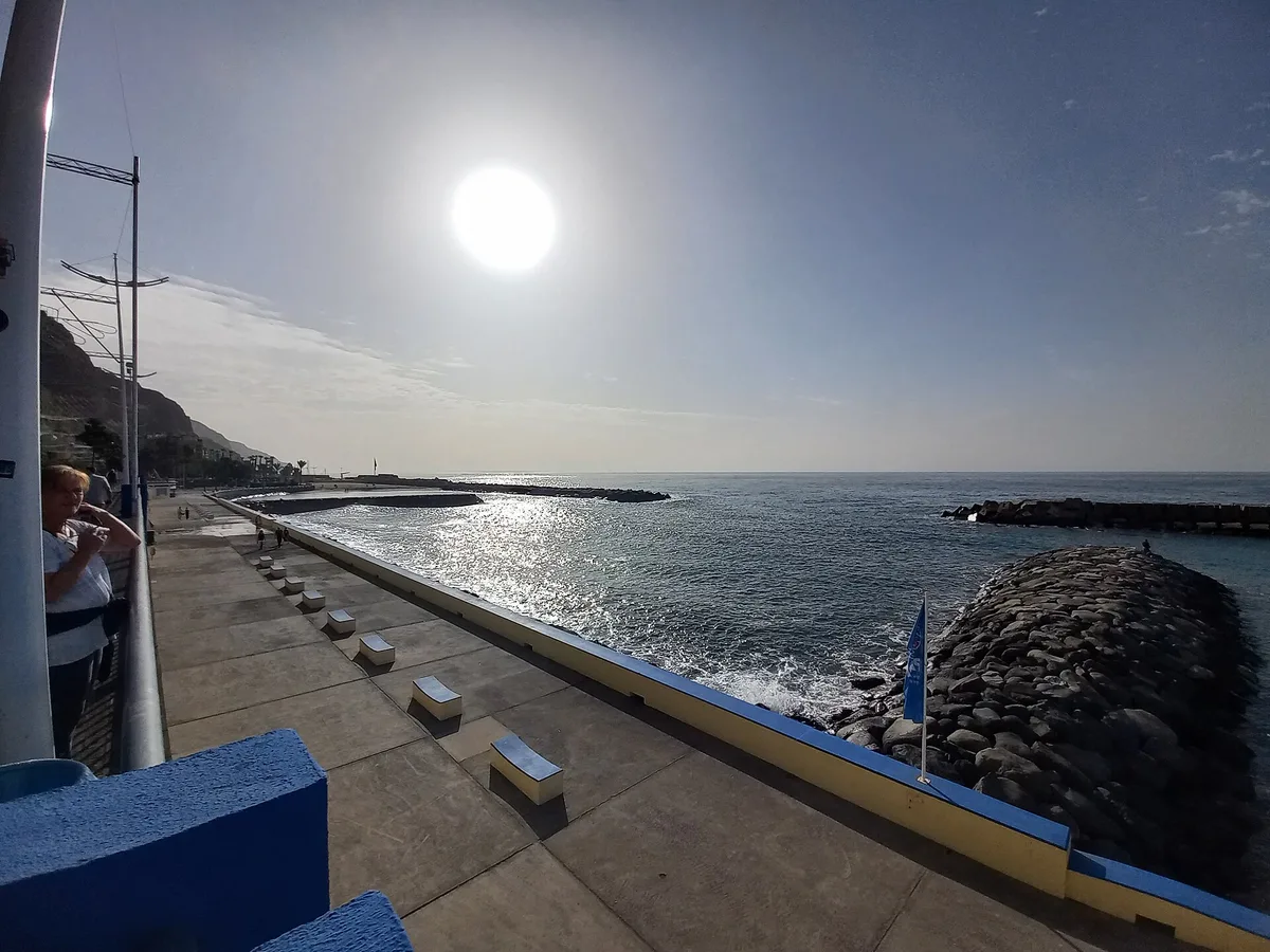 Plage de Calheta, Calheta, Madeira Archipelago, Portugal — 5